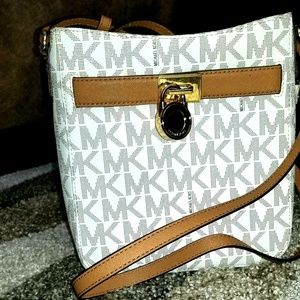 MK travel messenger